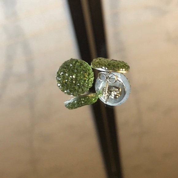 Green Round Faux Crystal Flat Back Post Earrings - Picture 2 of 3